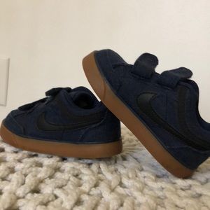 Toddler boys shoes